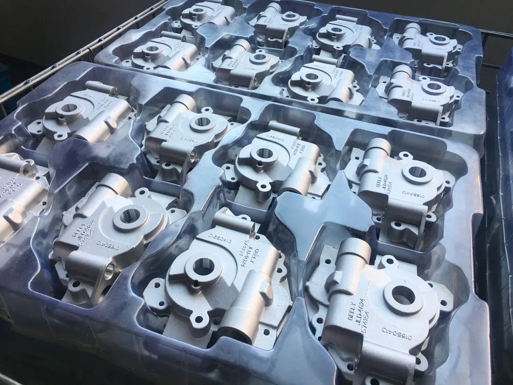 Customized Aluminum Die Casting Sightseeing Elevator Pedal Parts by 800-T Lk Horizontal Casting Machine