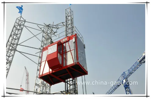 Gaoli Top Quality Professional Lifting Construction Building Hoist Sc100/100