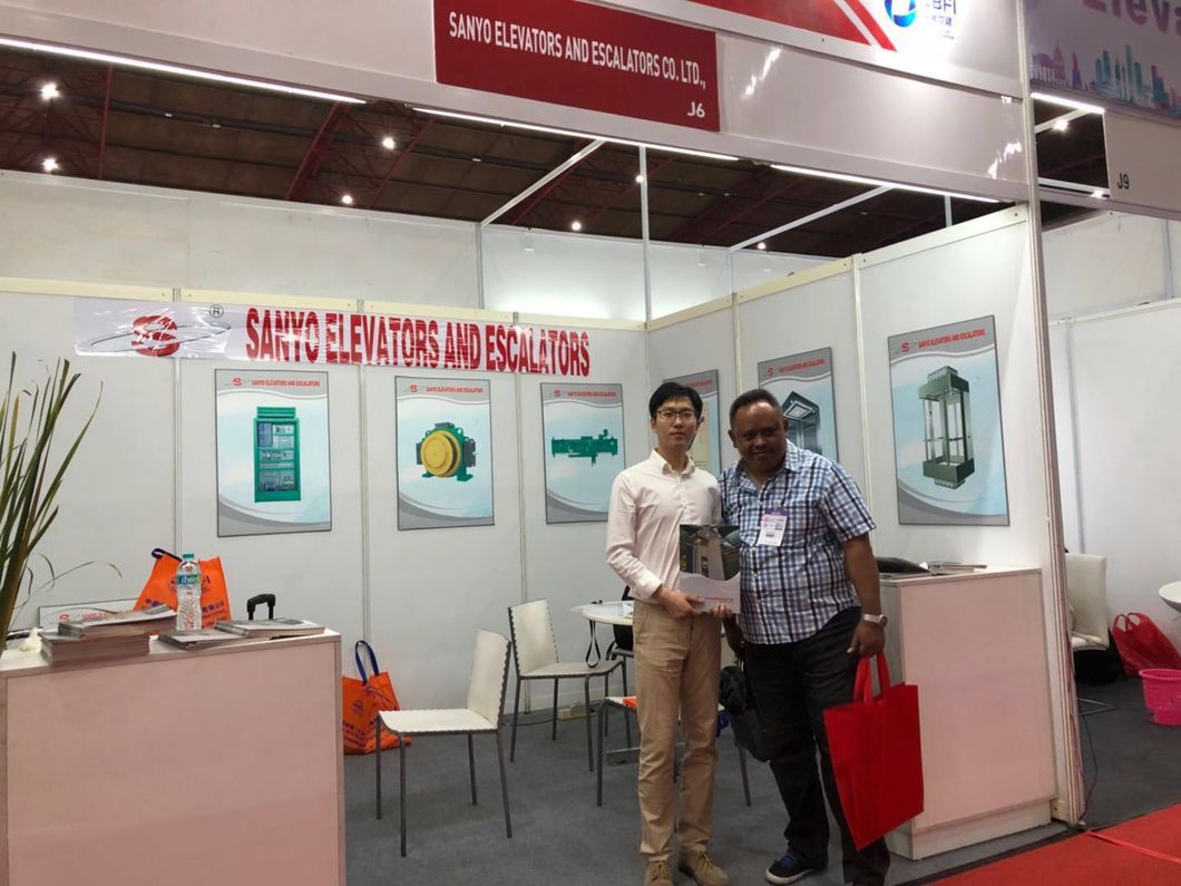 Glass round panoramic passenger elevator